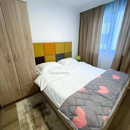 Maksim Ravna Planina Pale