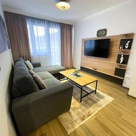 Maksim Ravna Planina *